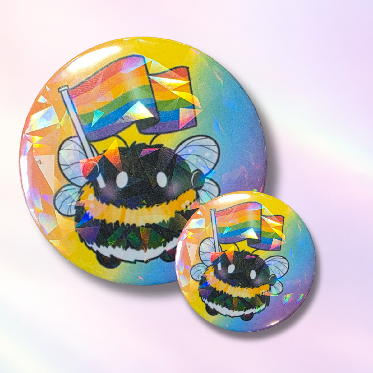Button "PrideHummel"