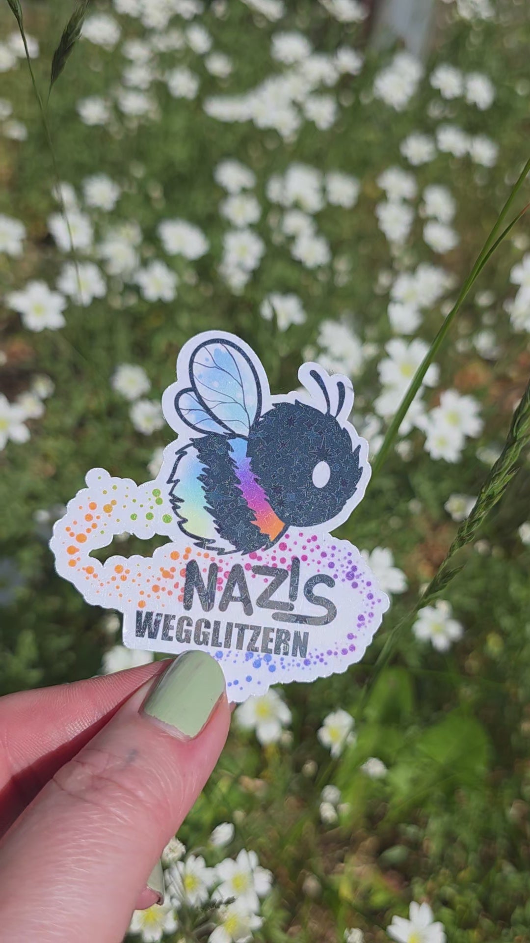 Holo-Sticker "Hummel-NazisWegglitzern"